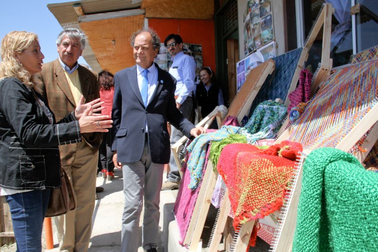 Club de adultos mayores de Punitaqui celebra exitoso proyecto de telares financiado por el fondo de cultura del GORE