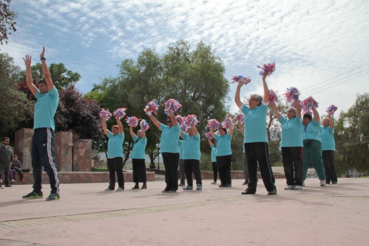 Adultos mayores de Monte Patria disfrutan del deporte recreativo gracias a fondo del Gobierno Regional