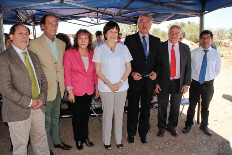 Gobierno da el vamos a obras del nuevo hospital de Ovalle