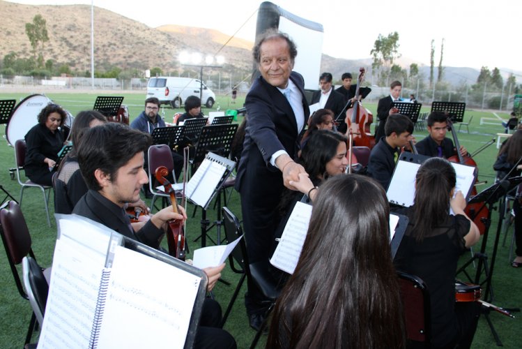 Exitoso concierto navideño en Punitaqui regalaron jóvenes de bandas y orquestas apoyadas por el Gobierno Regional