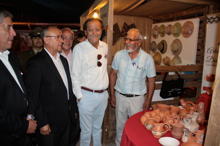 Con gran éxito se inauguró la décima sexta versión de la Feria Costumbrista de Río Hurtado