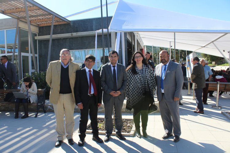 CESFAM de Canela entra oficialmente en operaciones tras ser inaugurado por la Presidenta Michelle Bachelet