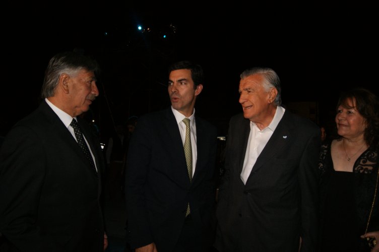 En San Juan destacan presencia del CORE en inauguracion del Teatro del Bicentenario