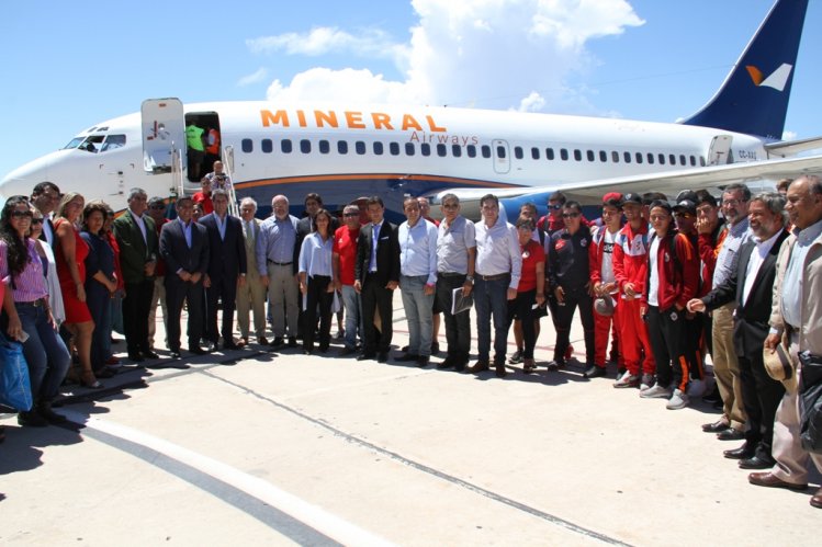 Proyectan puente aéreo permanente entre Coquimbo y San Juan tras despegue de primer vuelo comercial