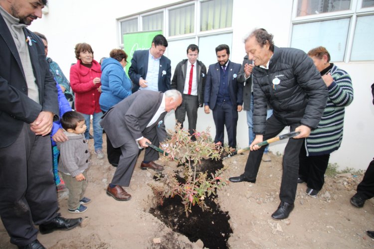 Inician obras para mejorar espacios públicos en barrio de Ovalle