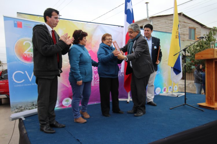 Inician obras para mejorar espacios públicos en barrio de Ovalle