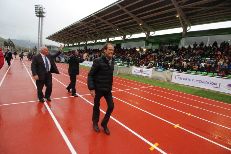 Después de 9 años de espera, Ovalle recibe su estadio Diaguita