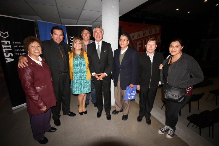 Exitosa presentación del Colegio de Artes de Ovalle en la 37° Feria Internacional del Libro de Santiago