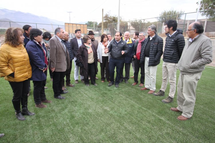 Combarbalá proyecta recuperar barrio artesanal y la construcción de una casa de acogida