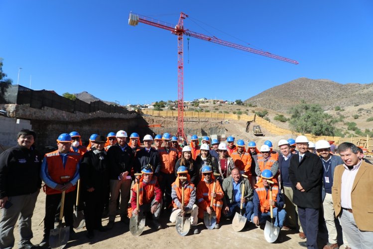 Más de 5 mil habitantes de Río Hurtado recibirán una mejor atención en nuevo CESFAM de Pichasca