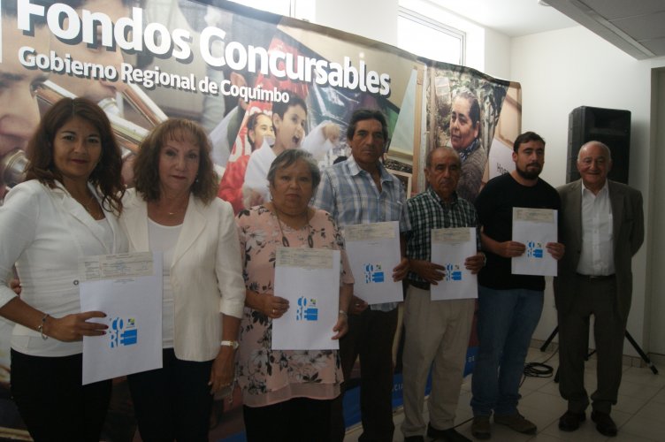 Organizaciones sociales de Limarí recibieron 85 millones para la ejecución de proyectos de verano de Alto Impacto