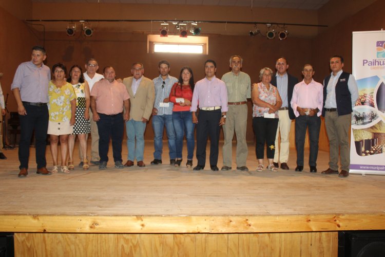 Productores agrícolas de Paihuano afectados por la sequía reciben importante aporte económico Productores agrícolas de Paihuano afectados por la sequía reciben importante aporte económico