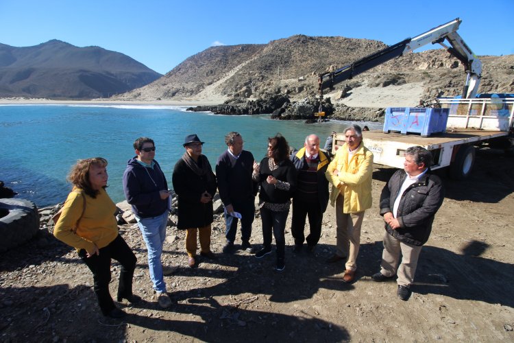 En Ovalle iniciarán construcción de dos modernas caletas pesqueras para fomentar producción y desarrollo turístico