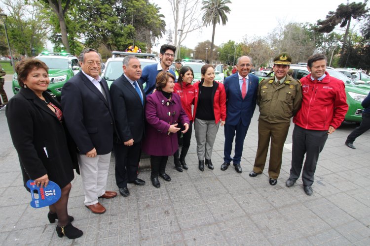 Carabineros recibe nuevos vehículos policiales para un combate más efectivo de la delincuencia