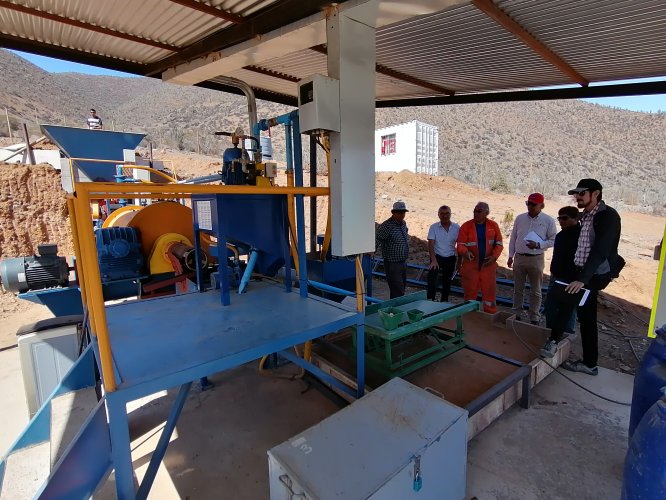 Dentro de un mes estará operativa Planta que beneficiará a más de 150 pequeños mineros de la comuna de Canela