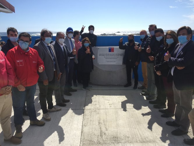 Pescadores de Huentelauquén ya cuentan con moderna caleta que potenciará su actividad