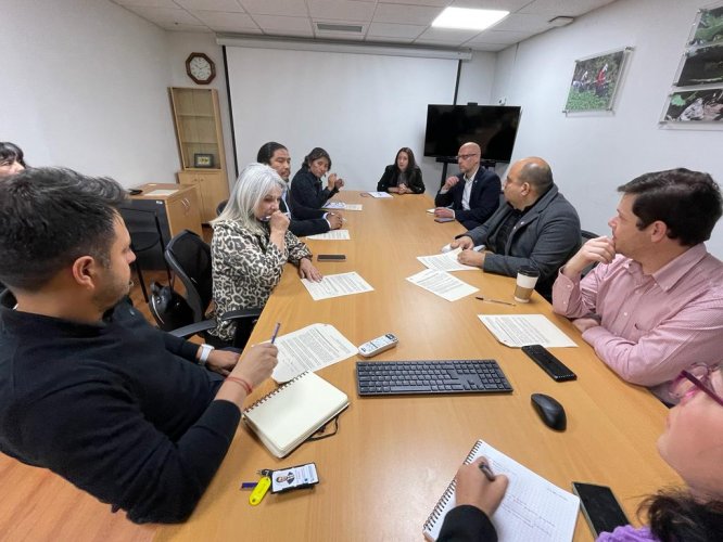 Comisión de Emergencia Hídrica del CORE llega a la CNR para buscar soluciones concretas frente a la inminente crisis del agua en la región