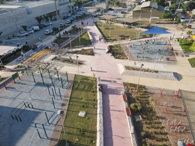 Multitudinario y masivo espectáculo marcó la inauguración del anhelado Parque Urbano de Punitaqui