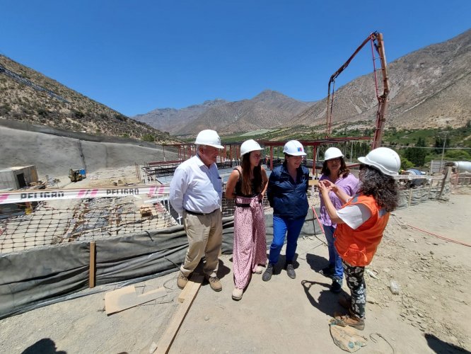 Cerca de 5 mil pacientes atenderá el nuevo Centro de Salud Familiar de Carén en Monte Patria