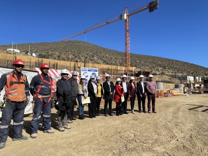 Escuela de Canela Alta está en plena construcción y ya alcanza un 10% de avance