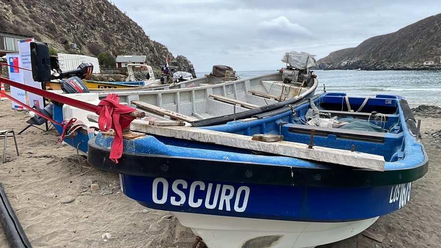 Instalan primera piedra para la nueva caleta pesquera en Puerto Oscuro