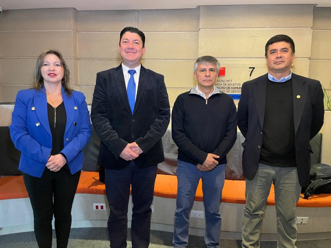 Gobierno Regional busca alternativas para proveer de internet para 43 localidades rurales de la Región de Coquimbo