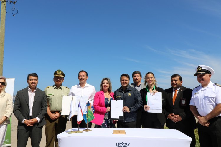 Firman convenios para proyectos que reforzarán seguridad en el borde costero de La Serena y Coquimbo